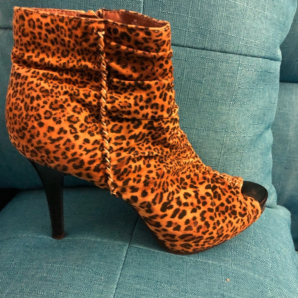 Leopard heel boot open toe